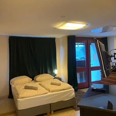 Hof 19 - Nuernberg Nord 3* Heroldsberg